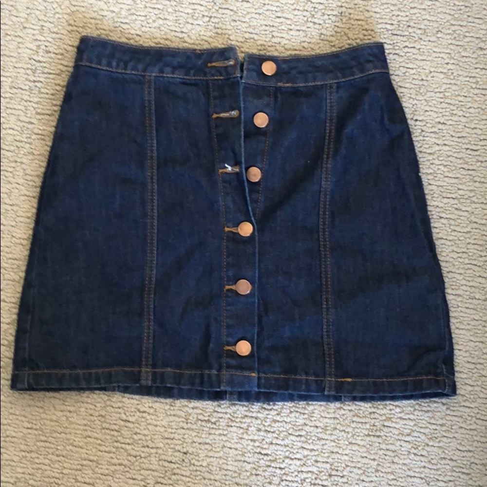 Denim skirt